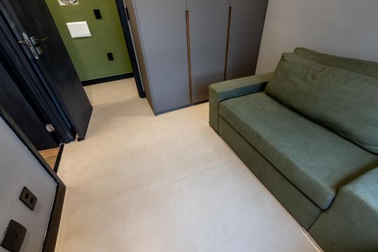 Comprar apartamento mobiliado com 3 quartos, piscina e academia no condomínio. Pets permitidos. — Quarto 3
