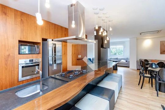 Apartamento no Brooklin com 2 suítes e churrasqueira, ideal para comprar e ter animais. — Salão de Festas