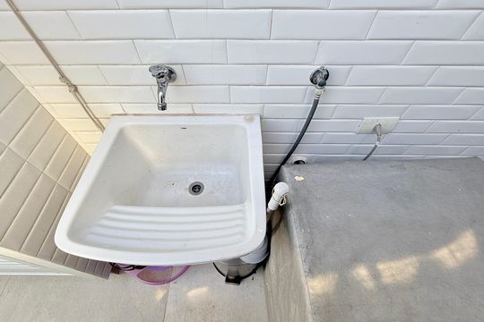 Apartamento no Brooklin com 2 suítes e churrasqueira, ideal para comprar e ter animais. — Área de Serviço
