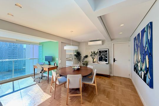 Apartamento no Brooklin com 2 suítes e churrasqueira, ideal para comprar e ter animais. — Sala 