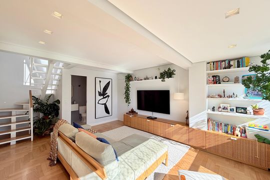 Apartamento no Brooklin com 2 suítes e churrasqueira, ideal para comprar e ter animais. — Sala 