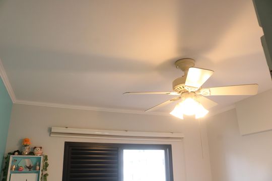 Compra apartamento em Pompeia com 3 quartos, piscina e churrasqueira. — Quarto 2