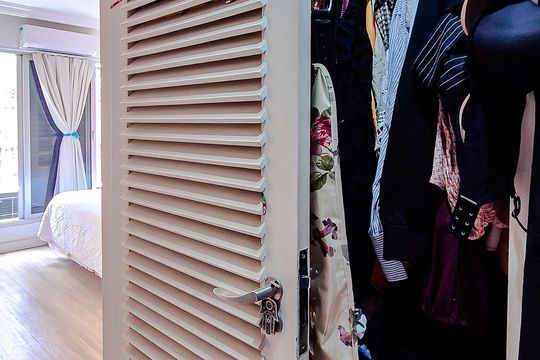 Venda de apartamento em Perdizes com 4 quartos, varanda e jardim. — Closet da Suíte