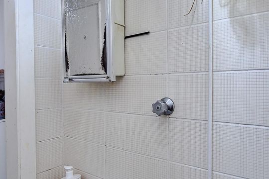 Venda de apartamento em Perdizes com 4 quartos, varanda e jardim. — Banheiro de serviço