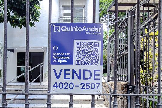 Venda de apartamento em Perdizes com 4 quartos, varanda e jardim. — Plaquinha
