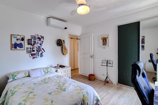 Venda de apartamento em Perdizes com 4 quartos, varanda e jardim. — Quarto 2