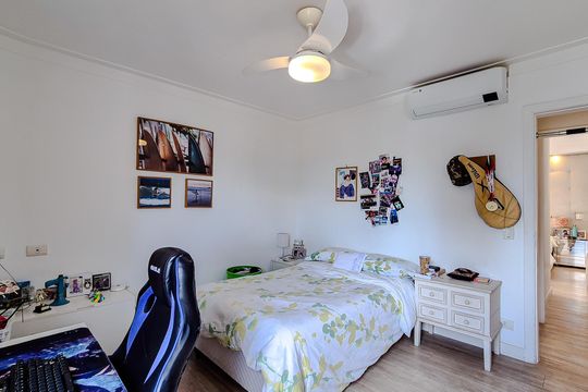 Venda de apartamento em Perdizes com 4 quartos, varanda e jardim. — Quarto 2