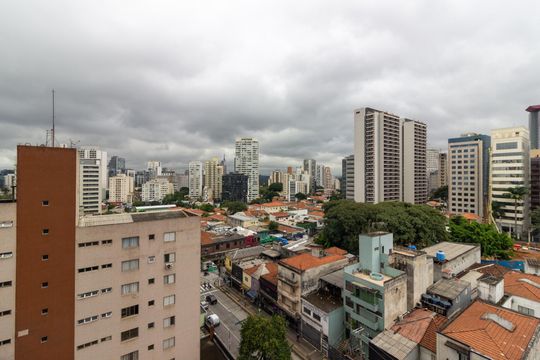 Comprar apartamento com 2 quartos, varanda e pets permitidos. — Vista/Varanda da Sala/Cozinha
