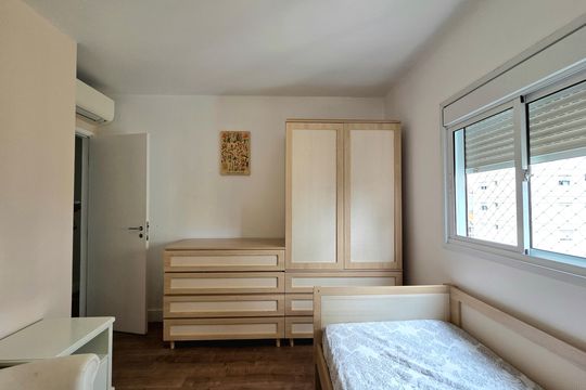 Venda de apartamento mobiliado na Vila Olímpia com 3 quartos, piscina e academia no condomínio. — Quarto 2