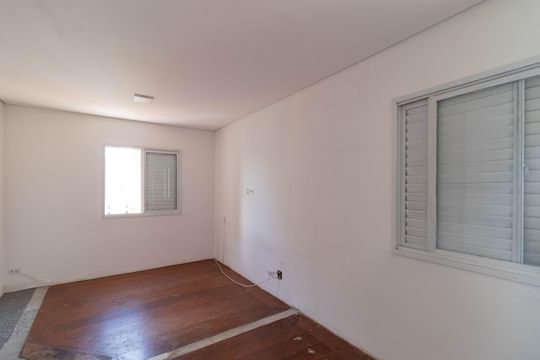 Venda de apartamento em Perdizes com 2 quartos e varanda. — Suíte 2
