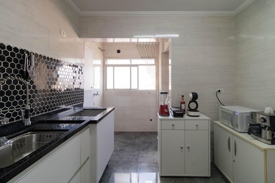 Venda de apartamento em Perdizes com 2 quartos e varanda. — Cozinha
