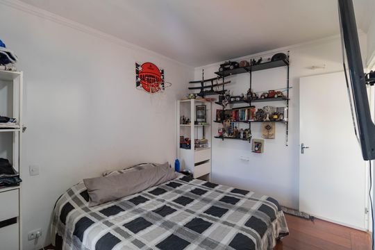 Venda de apartamento em Perdizes com 2 quartos e varanda. — Suíte 1