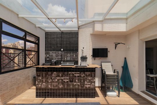 Venda de apartamento em Perdizes com 2 quartos e varanda. — Cobertura