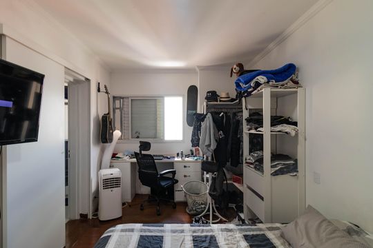 Venda de apartamento em Perdizes com 2 quartos e varanda. — Suíte 1