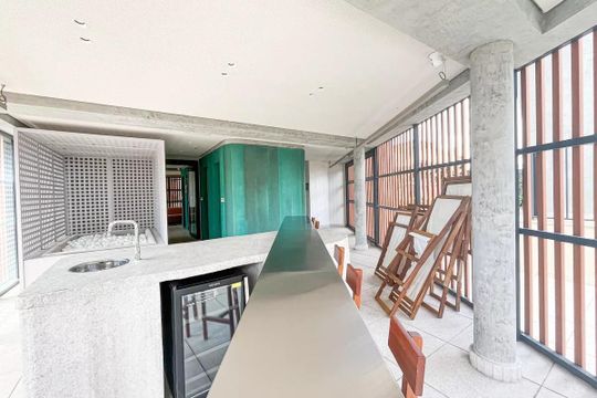 Comprar apartamento com 2 quartos. — Área comum