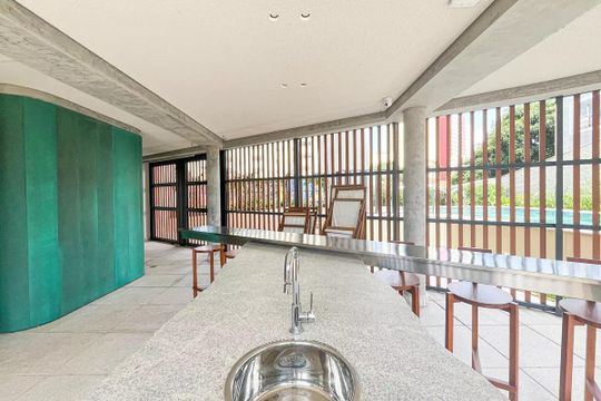 Comprar apartamento com 2 quartos. — Área comum