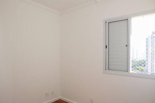 Venda de apartamento mobiliado na Pompeia, 3 quartos, varanda, aceita pets. — Quarto 2
