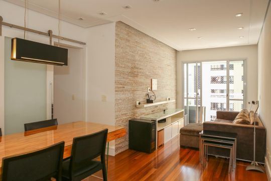 Venda de apartamento mobiliado na Pompeia, 3 quartos, varanda, aceita pets. — foto 1