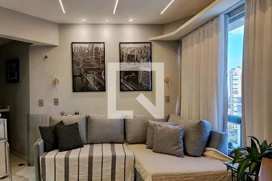 Apartamento à venda, com 81 m², 2 quartos e 2 vagas — foto 1