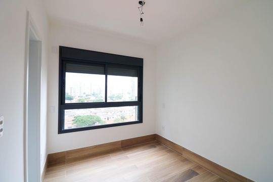 Venda de apartamento com 3 quartos, varanda e churrasqueira no condomínio. — Suíte 2