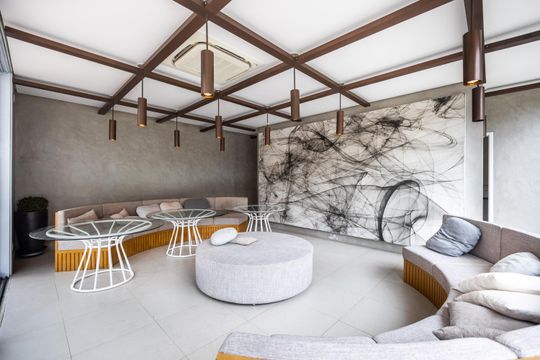 Apartamento mobiliado para comprar no Paraíso, 2 quartos, 1 suíte. — Salão de Festas