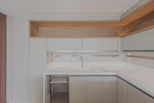 Apartamento mobiliado para comprar no Paraíso, 2 quartos, 1 suíte. — Espaço Gourmet