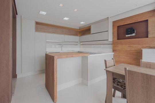 Apartamento mobiliado para comprar no Paraíso, 2 quartos, 1 suíte. — Espaço Gourmet
