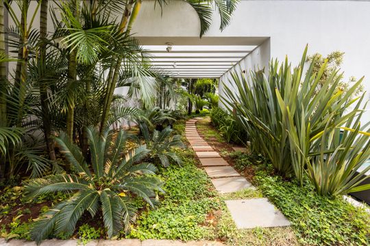 Apartamento mobiliado para comprar no Paraíso, 2 quartos, 1 suíte. — Área comum