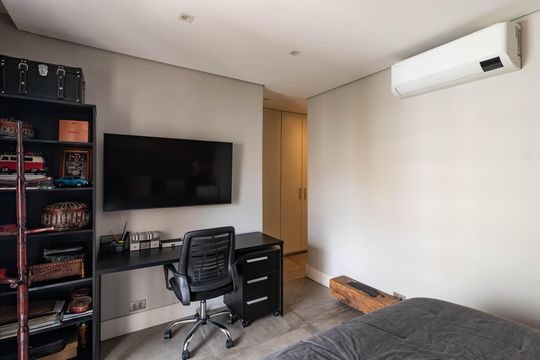 Apartamento em Perdizes com 3 quartos e piscina no condomínio. Ideal para comprar. — Suíte 3