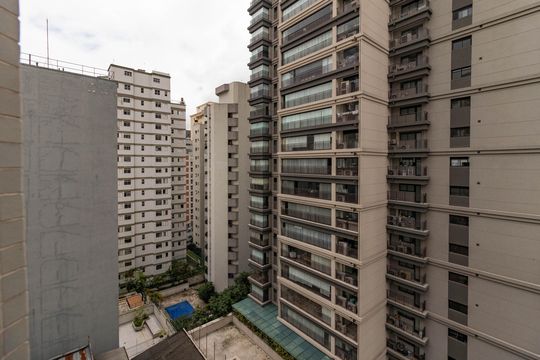 Apartamento em Perdizes com 3 quartos e piscina no condomínio. Ideal para comprar. — Suíte 2
