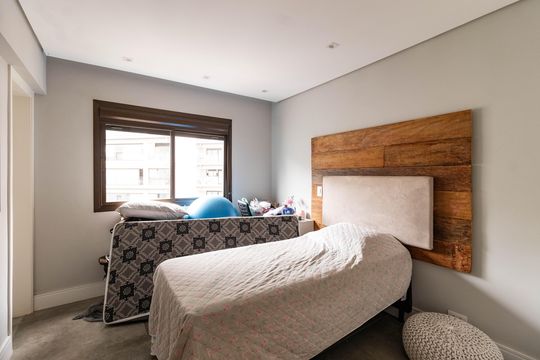 Apartamento em Perdizes com 3 quartos e piscina no condomínio. Ideal para comprar. — Suíte 2
