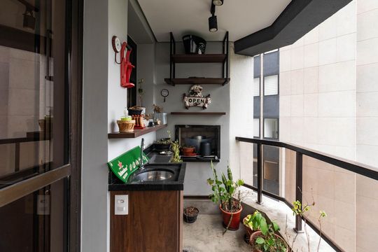 Apartamento em Perdizes com 3 quartos e piscina no condomínio. Ideal para comprar. — Varanda