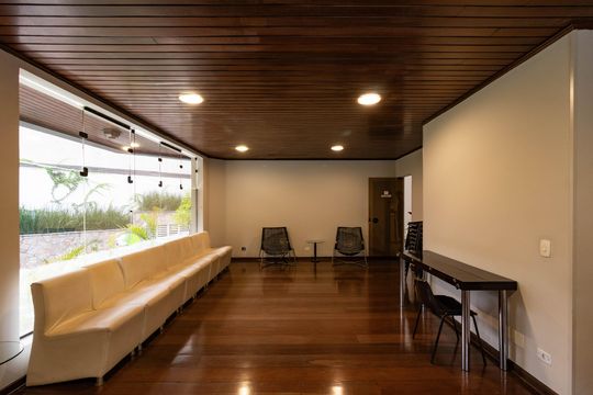 Apartamento em Perdizes com 3 quartos e piscina no condomínio. Ideal para comprar. — Salão de Festas
