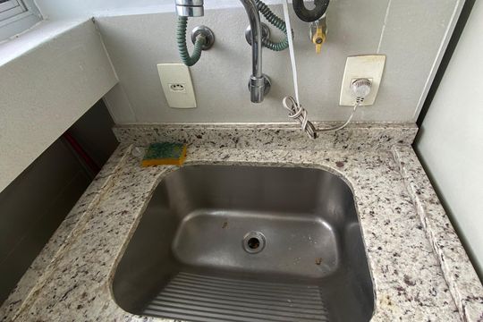 Apartamento mobiliado para comprar: 2 suítes e conforto absoluto. — Tanque 