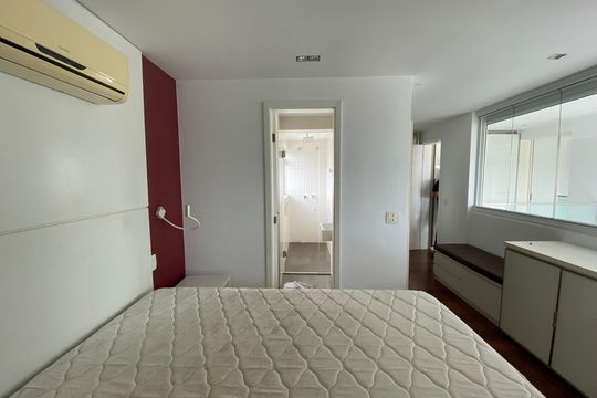 Apartamento mobiliado para comprar: 2 suítes e conforto absoluto. — Suíte 1