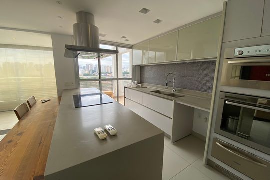 Apartamento mobiliado para comprar: 2 suítes e conforto absoluto. — foto 1