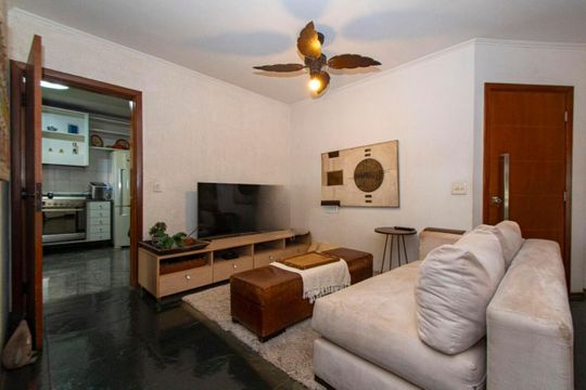 Venda de apartamento mobiliado com 3 quartos, 1 suíte, varanda gourmet e churrasqueira no condomínio. — foto 4