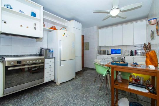 Venda de apartamento mobiliado com 3 quartos, 1 suíte, varanda gourmet e churrasqueira no condomínio. — foto 17