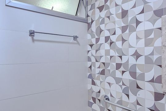 Apartamento para comprar com 3 quartos e academia no condomínio. — Banheiro da Suíte
