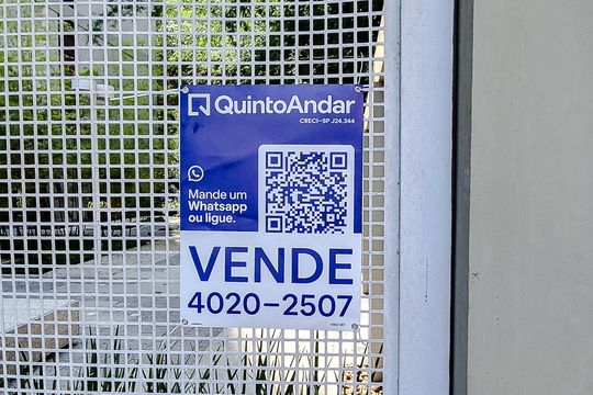 Apartamento para comprar com 3 quartos e academia no condomínio. — Plaquinha