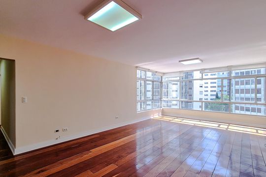 Apartamento para comprar com 3 quartos e academia no condomínio. — Sala