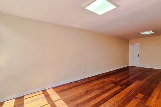 Apartamento para comprar com 3 quartos e academia no condomínio. — Sala