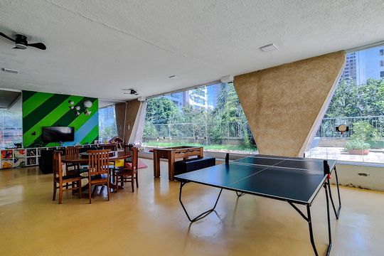 Apartamento para comprar com 3 quartos e academia no condomínio. — Sala de Jogos