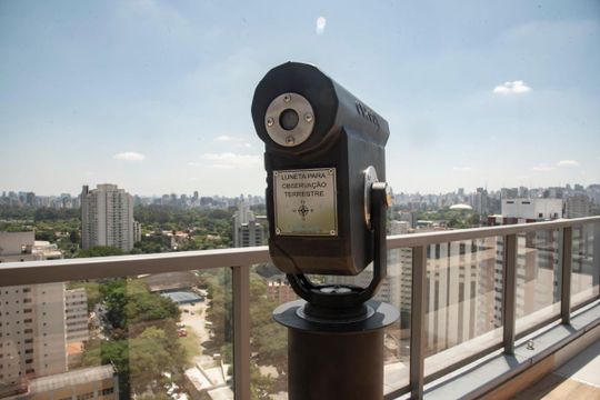 Apartamento com 2 quartos e varanda para comprar. Piscina no condomínio. — Observatório