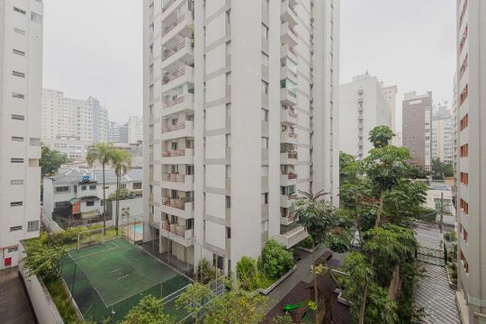 Aluguel: apartamento mobiliado no Jardim Paulista, 2 quartos (1 suíte). — Vista