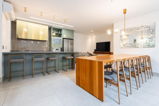 Aluguel: apartamento mobiliado no Jardim Paulista, 2 quartos (1 suíte). — Salão de Festas