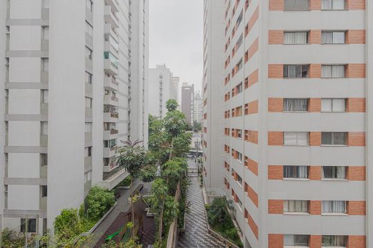 Aluguel: apartamento mobiliado no Jardim Paulista, 2 quartos (1 suíte). — Vista