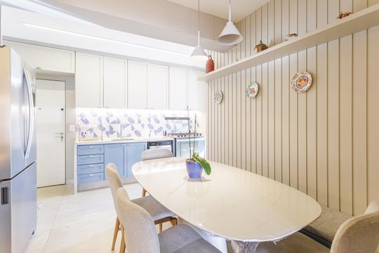 Venda de apartamento no Recanto Paraíso: 2 quartos, piscina, churrasqueira, aceita pets. — Cozinha