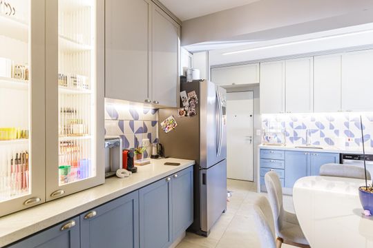Venda de apartamento no Recanto Paraíso: 2 quartos, piscina, churrasqueira, aceita pets. — Cozinha