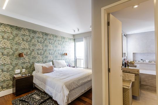 Venda de apartamento no Recanto Paraíso: 2 quartos, piscina, churrasqueira, aceita pets. — Quarto Suíte